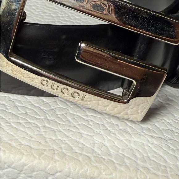 Gucci Black Leather Belt with silver  Buckle - Picture 3 of 4